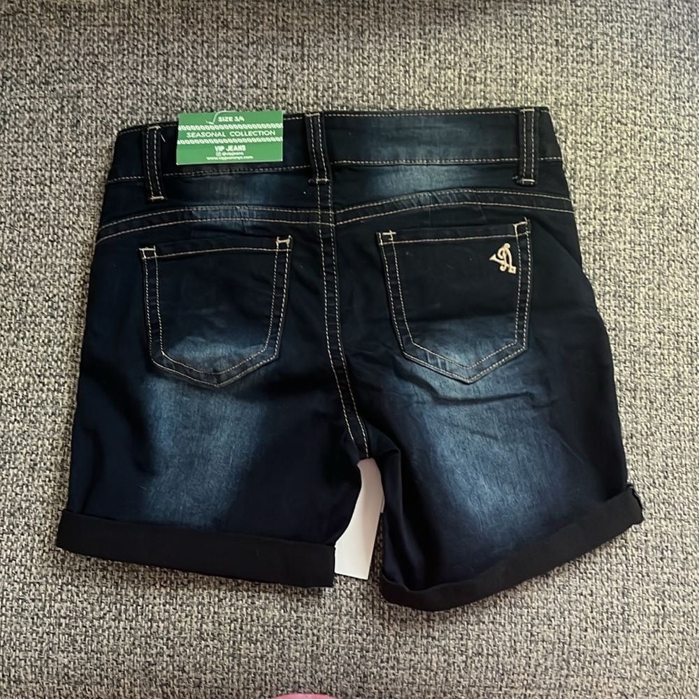 VIP shorts - Picture 3 of 5